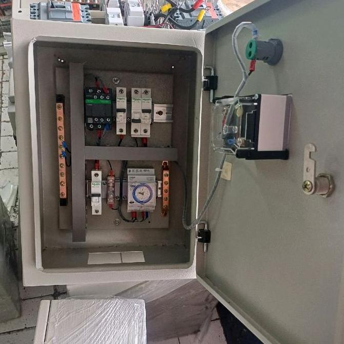 Panel Listrik 1Phass 16A Komplit Timer Dan Volt Meter