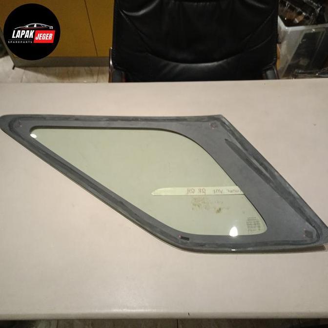 Kaca Mati Belakang Kanan Fortuner VNT 2005 2008 2010 2011 2012 2013 2014 ORIGINAL Bekas