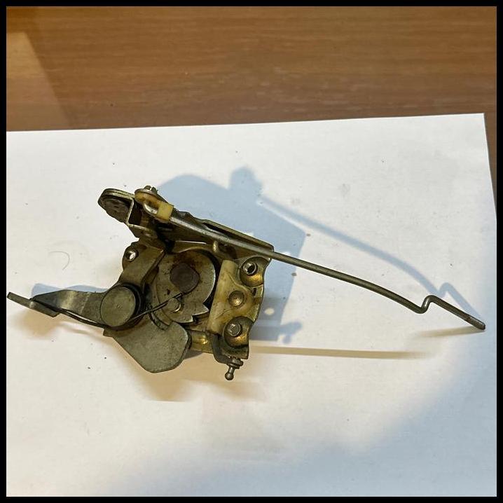 TERLARIS DOOR LOCK DEPAN KANAN /FRONT RIGHT DOOR LOCK FIAT 132 S GL GLS 