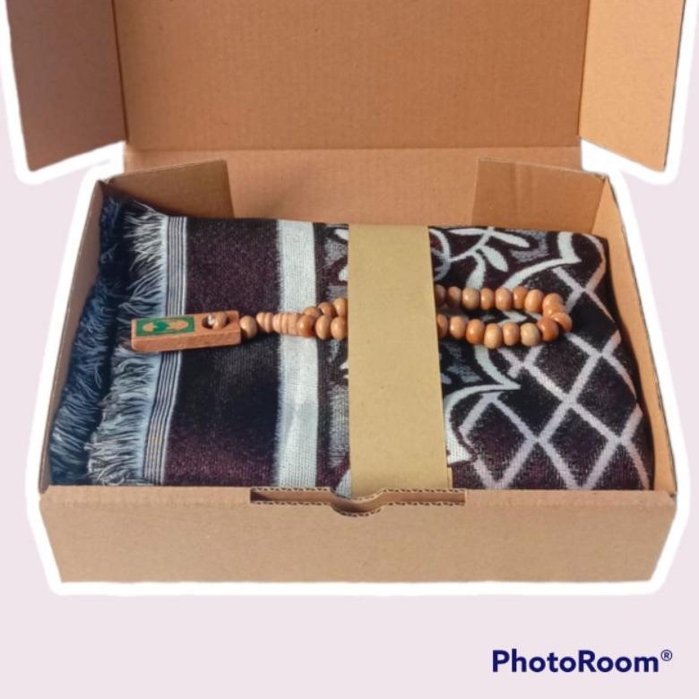 BEST SELLER SAJADAH SOVENIR SAJADAH HAMPERS TAHLILAN SOVENIR ORANG WAFAT SOVENIR OLEH OLEH HAJI SOUV