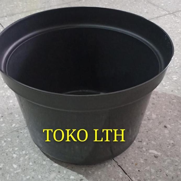 POT HITAM 35 CM POLOS PLASTIK / POT BUNGA / POT TANAMAN