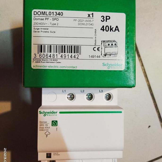 Surge Arrester Schneider 3P 40Ka