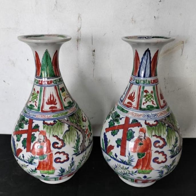 Terlaris Sepasang Guci Vas Keramik China Tua Antik