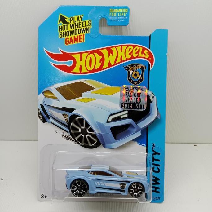 HotWheels   TORQUE TWISTER  FACTORY SEALED   AMBC(C)-363