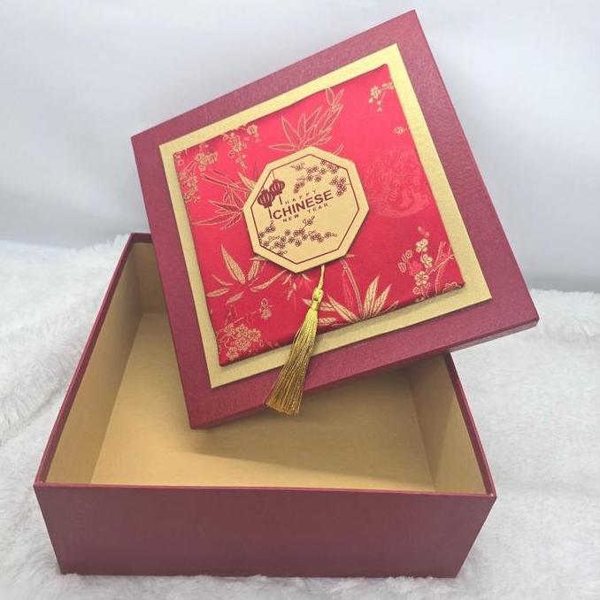 Yoiyouu- Hard Box Standar Cheongsam Imlek 22228 Cm | Kotak Kue Lapis Legit Mini & Box Bingkisan Hamp