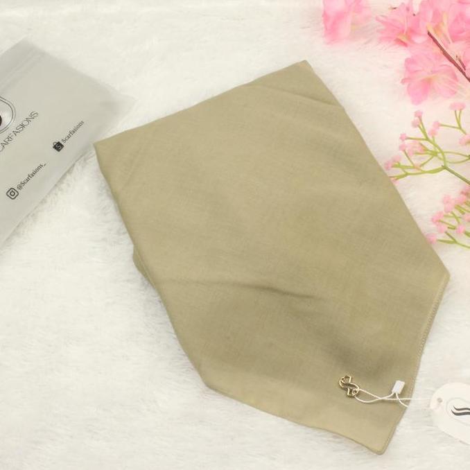 Wwwwx- Jilbab Khaki Muda Pns Hijab Segiempat Voal Premium Kerudung Dinas Asn Warna Khaky By Scarfasi