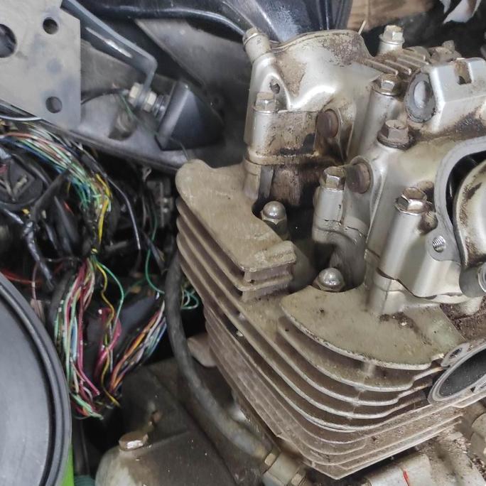 Terlaris Mesin Suzuki Thunder 250