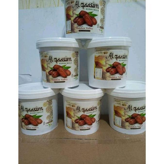 Al Qasim Kurma Al Qasim Kemasan Ember 450 Gram Golden Valley Terbaik untuk Kesehatan