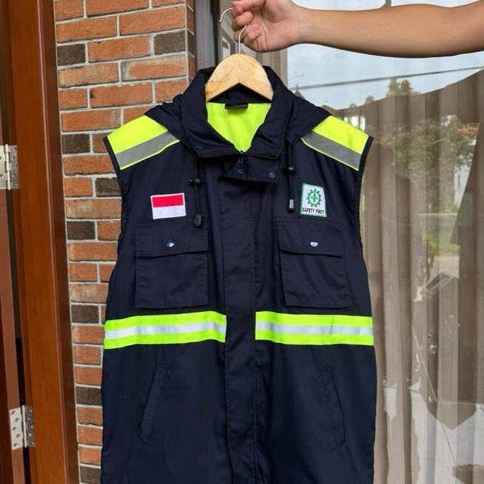 Rompi Kerja Proyek/ Keren / APD Safety First / K3