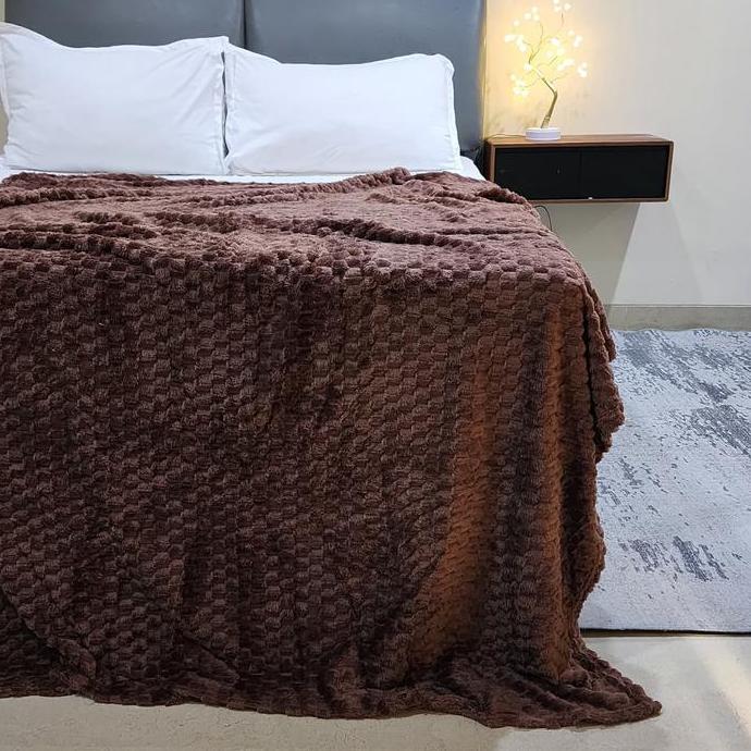 King Rabbit Thermal Blanket / Selimut Lembut Uk. 150x200 cm (Warna Polos) Terlaris