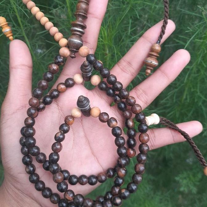 kayu gaharu asli kalimantan