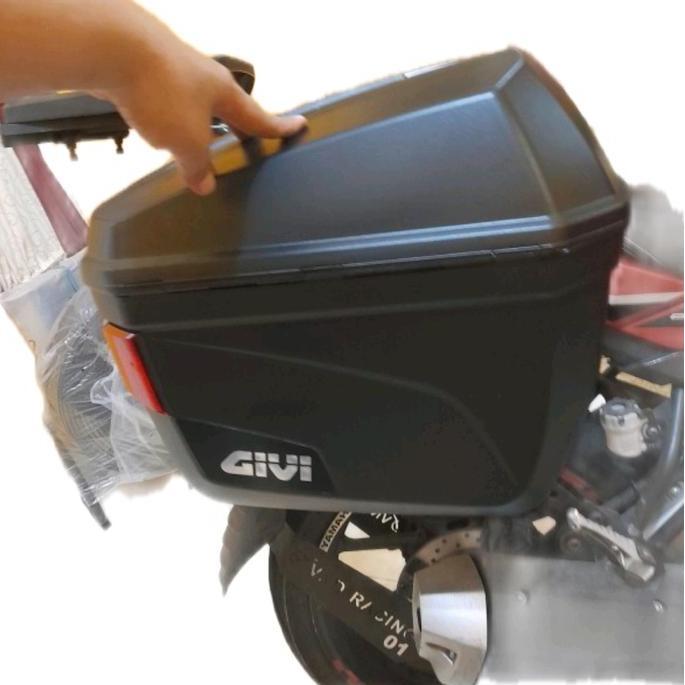 Box Samping Kiri Kanan Givi E22 Untuk Sepeda Motor - Motorcycle Hemat