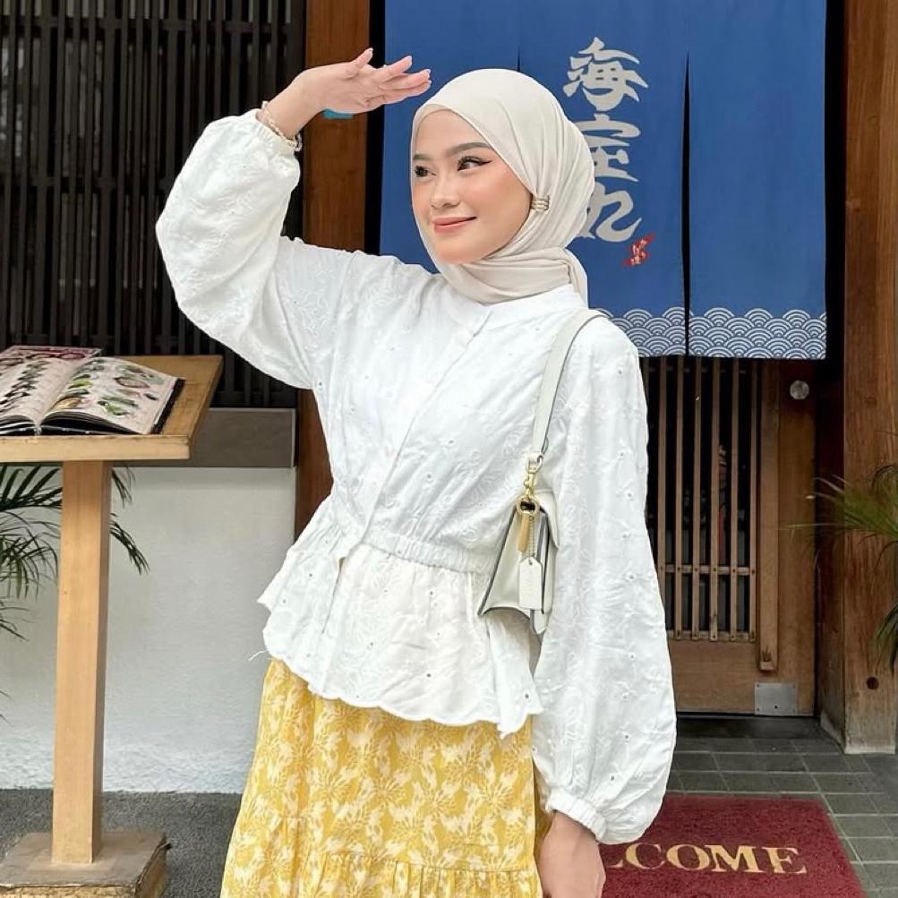 Hot Deals Sarea Blouse Korean Style - Blouse Katun Bordir-Blouse Wanita-Katun Bolong-Bordir Bunga-Bl