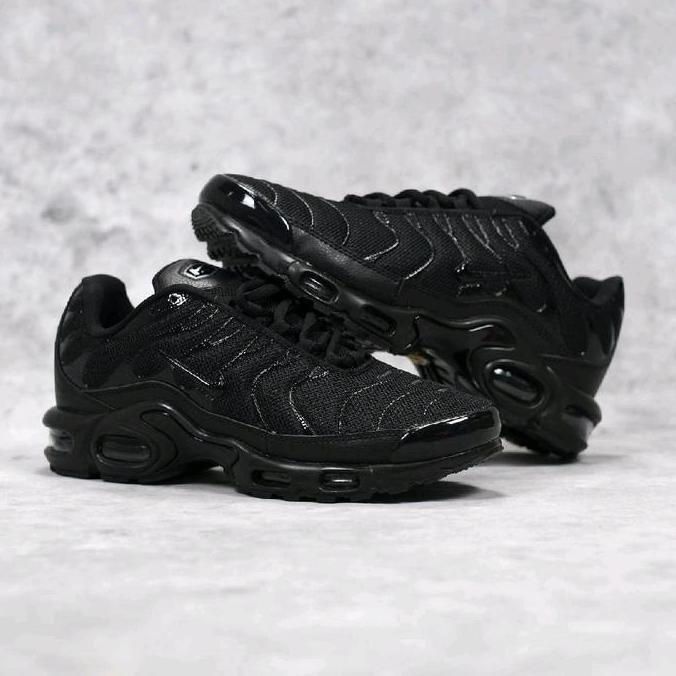 Termurah / Hot Sale Sepatu Nike Air Max Plus Tn Triple Black