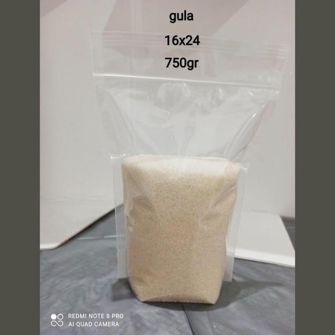 Standing pouch 16x24