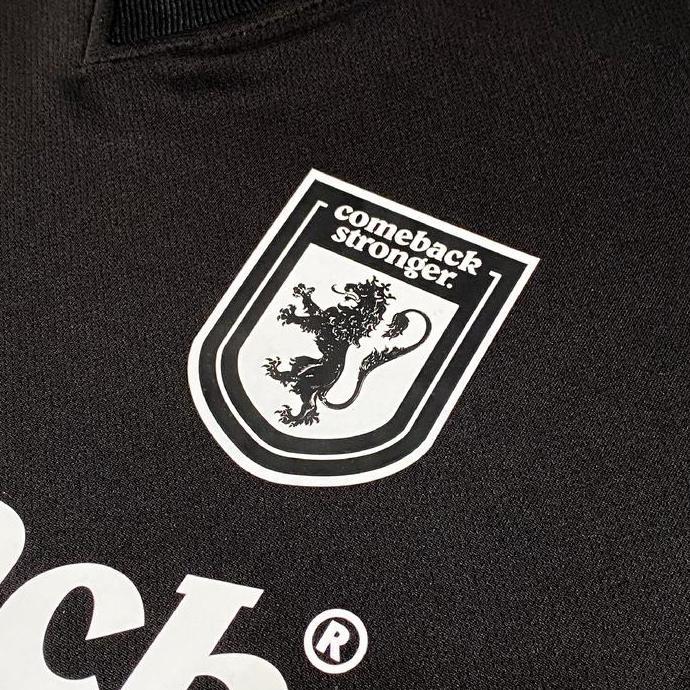 Pootbol- Ghanior Comeback Stronger Casual Jersey Vintage Retro Regular Fit Simple Elegan Warna - Bla