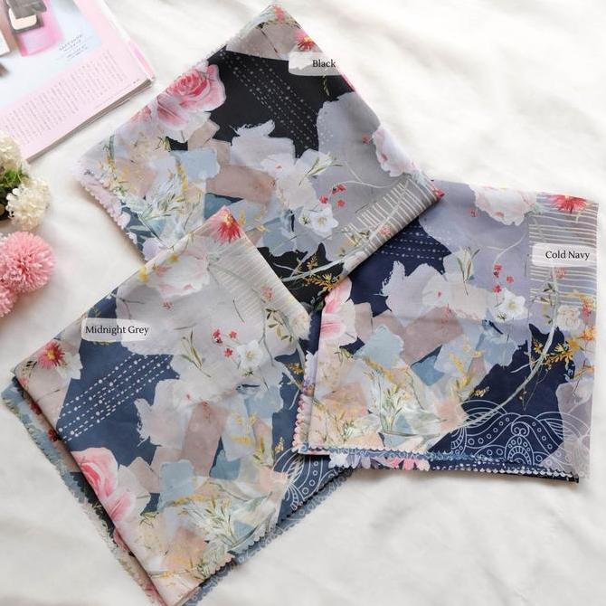 HIRA - Hijabwanitacantik - Segiempat Florence Scarf Polycotton Jumbo | Hijab Printing Segi Empat Sya