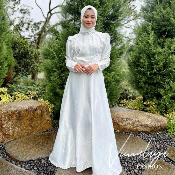 Gamis Putih Satin Mutiara Kombinasi Tile Baju Muslim Vima 71051