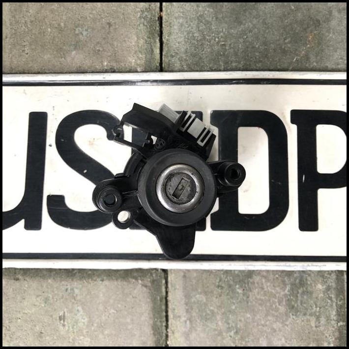 TERBARU ORIGINAL BMW E60 CYLINDER KEY KUNCI BAGASI 