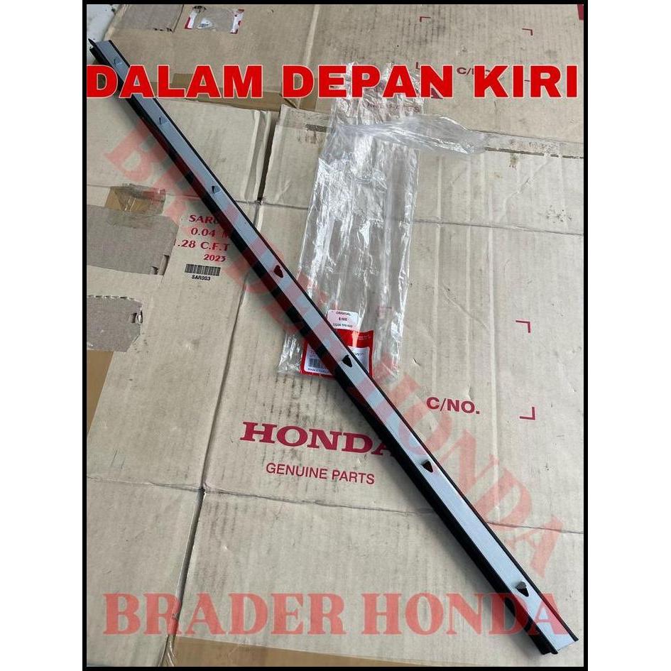 GRATIS ONGKIR LIST PELIPIT KACA DALAM MOBIL BLUDUR MOLDING KARET PINTU ADA BULU BULU HALUS JAZZ GD3 
