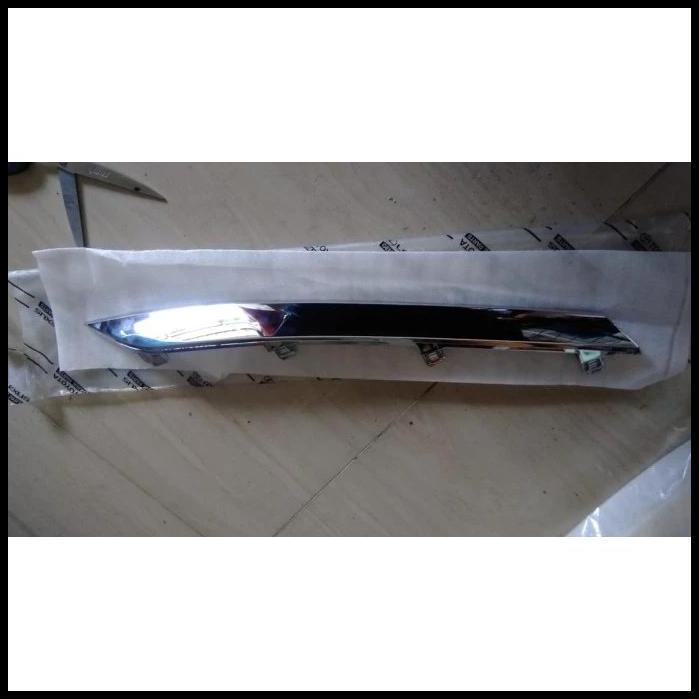 TERLARIS LIST LIS CHROME GRILLE GRILL SAMPING AVANZA VELOZ 2012 2013 2014 2015 ORI 