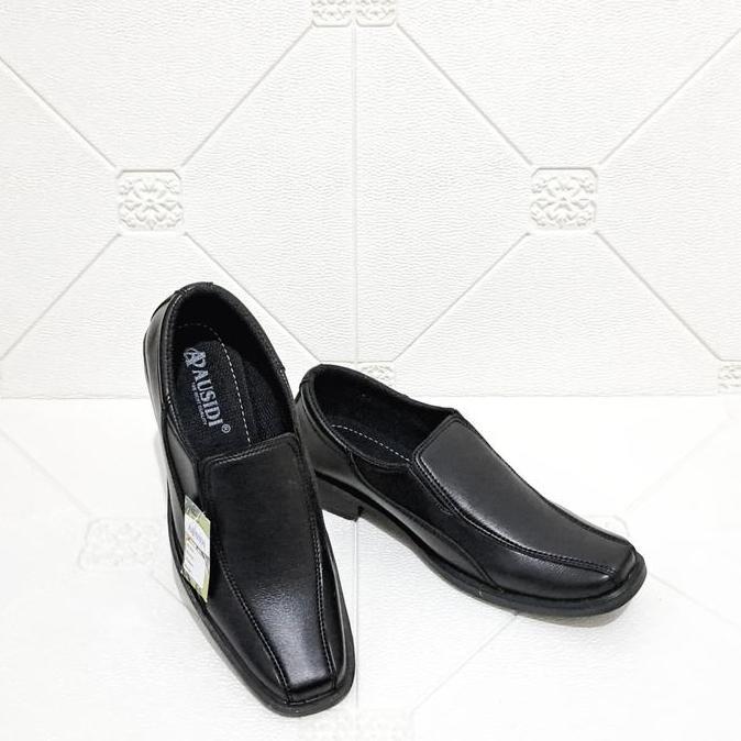 SEPATU PANTOFEL PRIA PANTOFEL HITAM PRIA SEPATU PANTOFEL KULIT PRIA