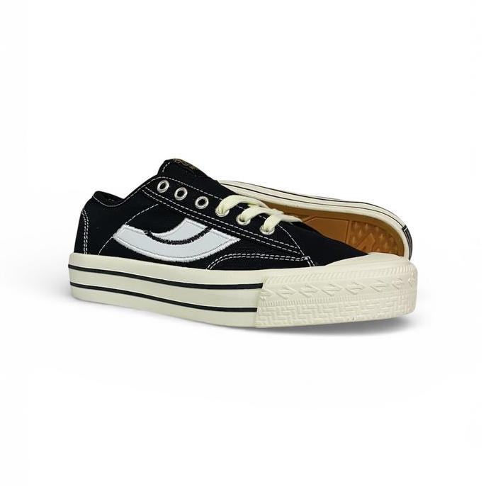 YONS SPORT Sepatu Sneakers Wanita Pria FLEXION BW LOW Canvas Casual Shoes Sport Tanpa Hak Hitam dasa
