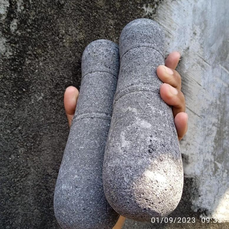 Alu Lesung Penumbuk Lumpang Batu Asli Besar Super