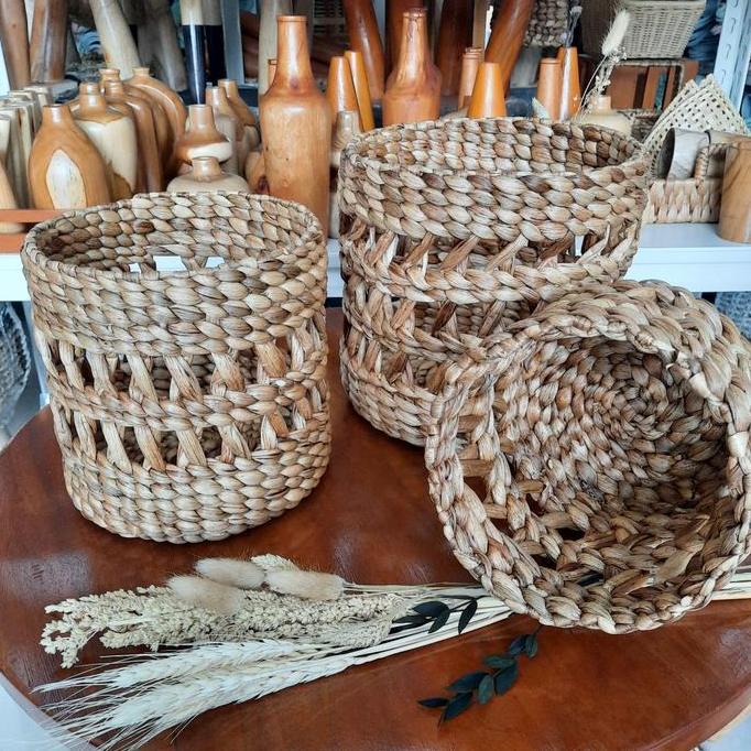 Cover Pot Eceng gondok / Coverpot Anyaman Enceng gondok C05