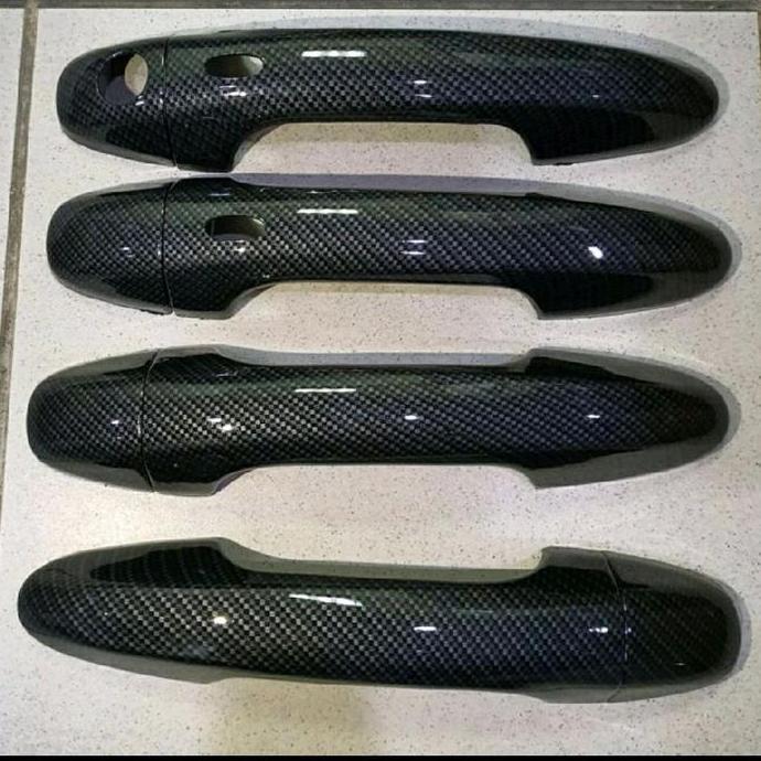 TERBATAS COVER HANDLE MOBIL YARIS 2018-2022 CARBON