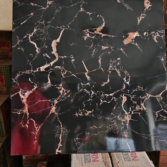Keramik 60x60 HITAM MOTIF MARMER