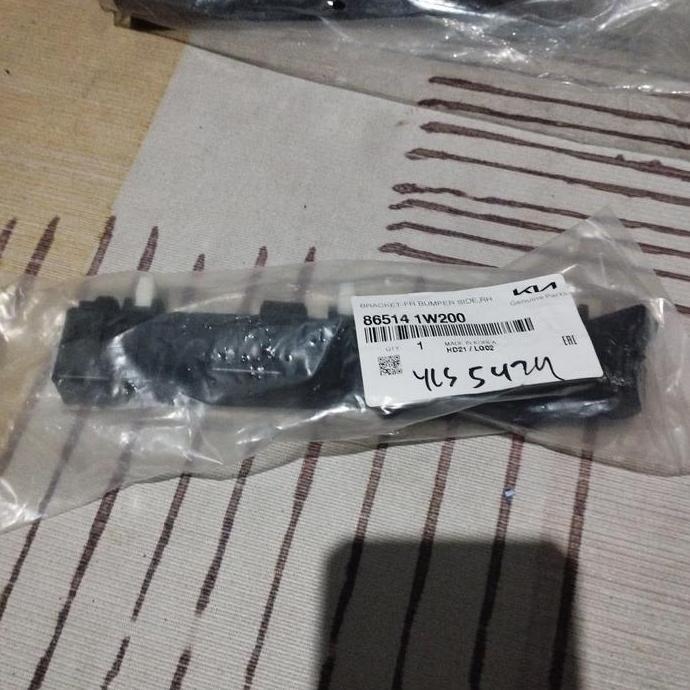 BRACKET BUMPER KANAN KIA ALL NEW RIO