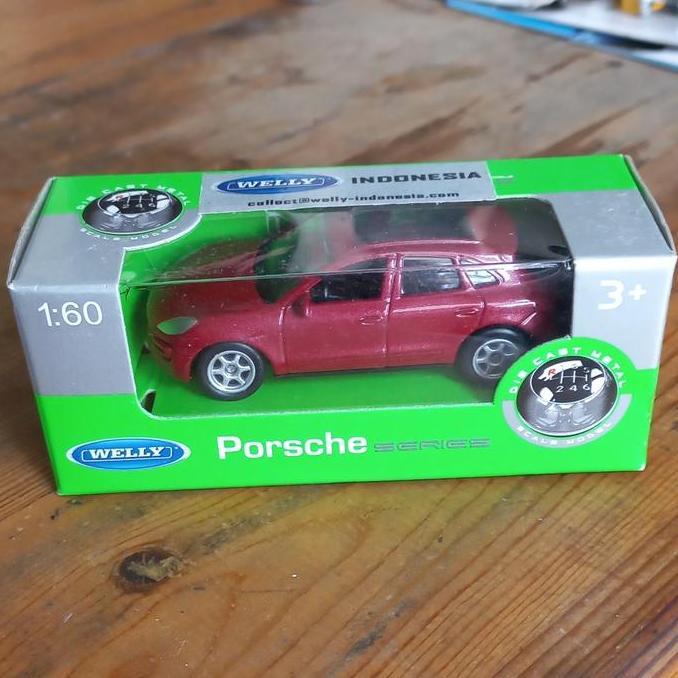 WELLY NEX PORSCHE MACAN TURBO DIECAST 1/60 (S)