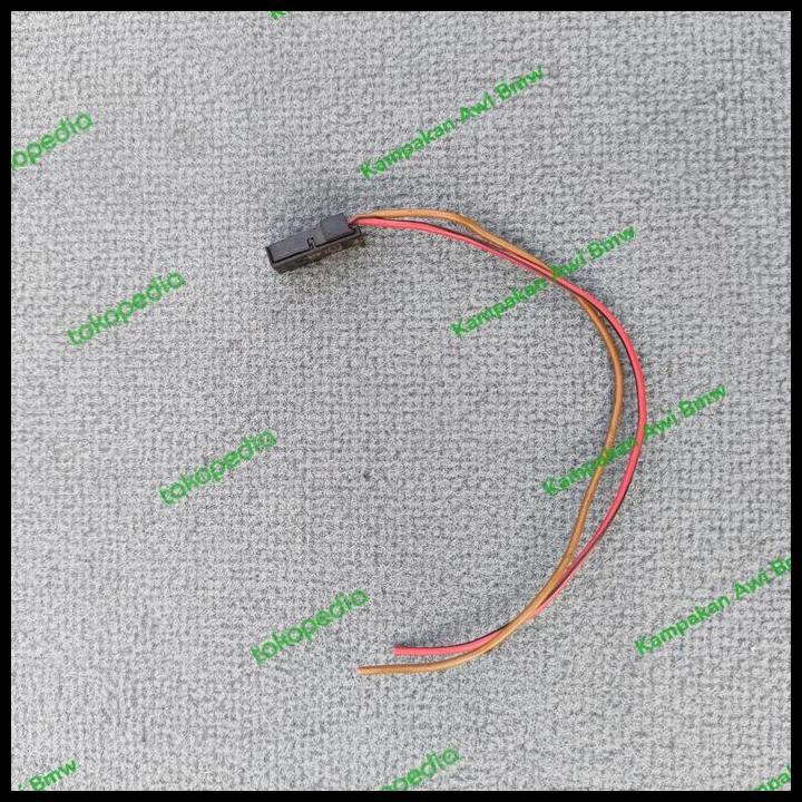 DISKON SOKET LAMPU KABIN ATAU LACI BMW E36 E39 