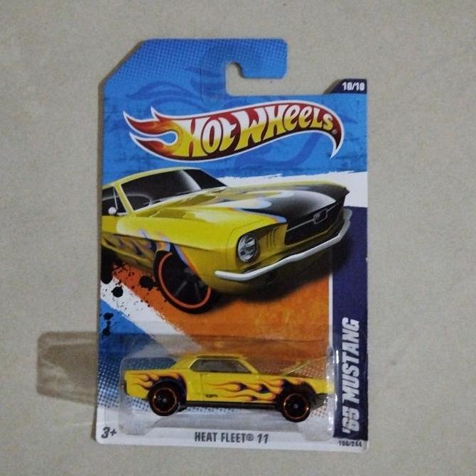 Ready Hotwheels 65 Mustang Open Hood