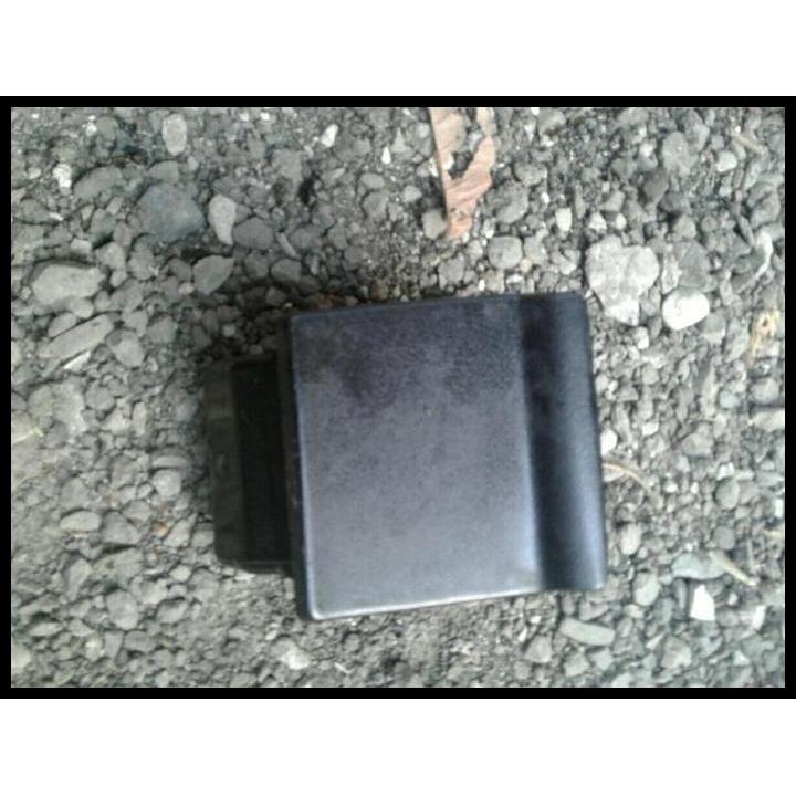 DISKON ASBAK DASHBOARD MAZDA 616 