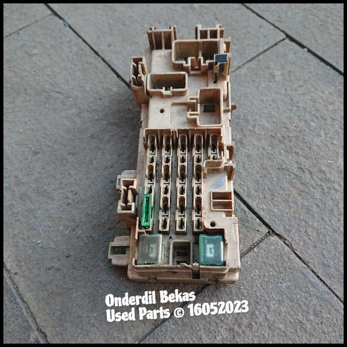 GRATIS ONGKIR FUSE BOX SIKRING DALAM TOYOTA CORONA ABSOLUTE 