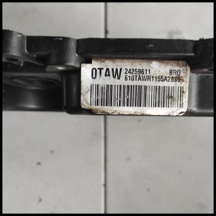 TERLARIS COVER TRANSMISI MATIC CHEVROLET CAPTIVA ORIGINAL 