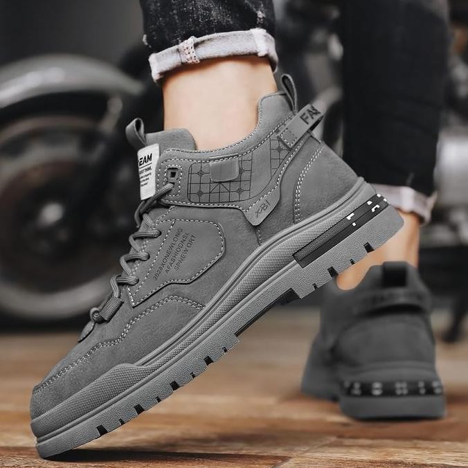 Plk Dino Sepatu Pria Hiking Kasual Sneakers Anti Slip Sepatu Lari Olahraga Cowok Lv0687