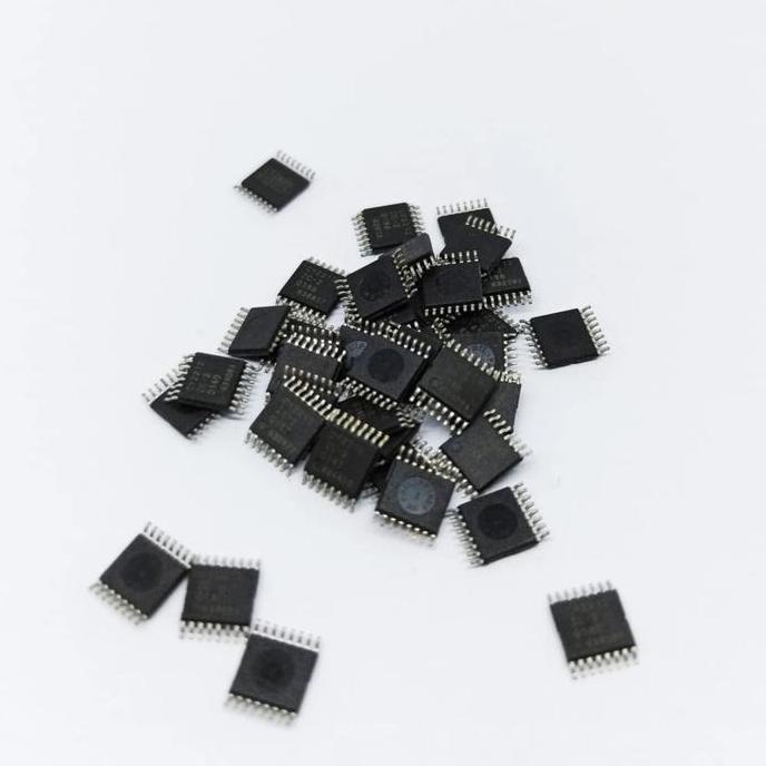 DT17 >> IC CRISTAL CY 2212 UNTUK MESIN PS2 SERI 10000/30000 IC CRISTAL aH2.