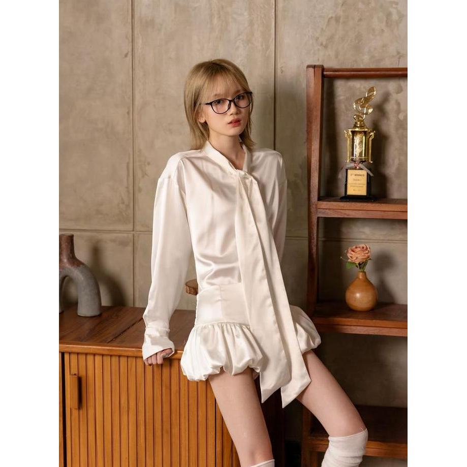 Snatched  X Shavira Yale Shirt Blouse Kemeja Satin - Top Satin Oversize Tali Belakang
