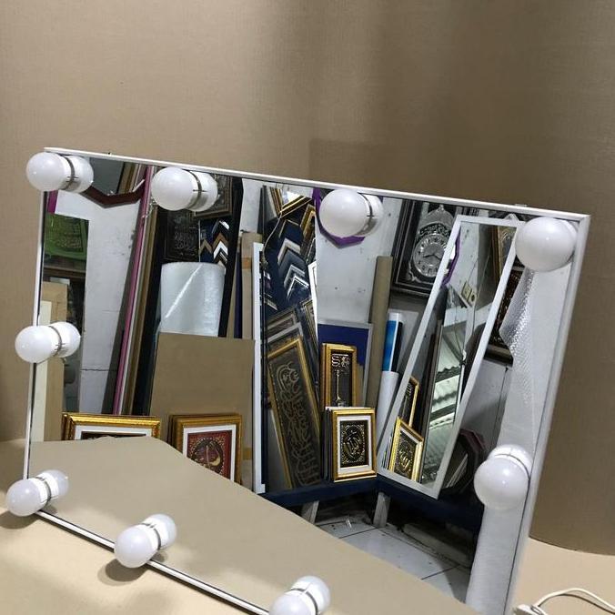Vanity Mirror Cermin Rias Meja Aesthetic dengan 10 Lampu Kaca Cermin Make Up Kaca Led KS