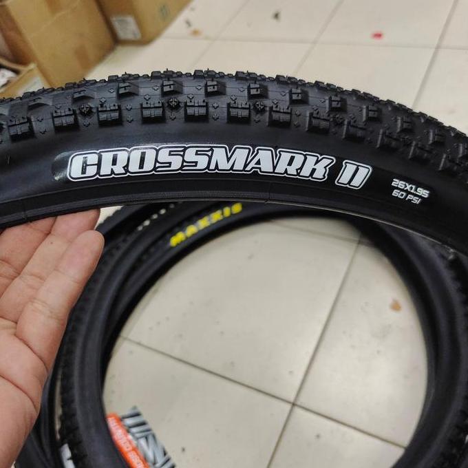 Maxxis 26 X 195 Crossmark Ii Wired - Ban Luar 26 X 1.95 Maxxis Cross Mark 2 Wired Kawat Ringan Origi