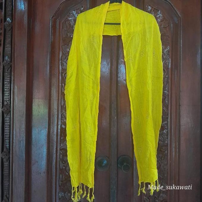 ] Selendang tari Puspanjali adat bali