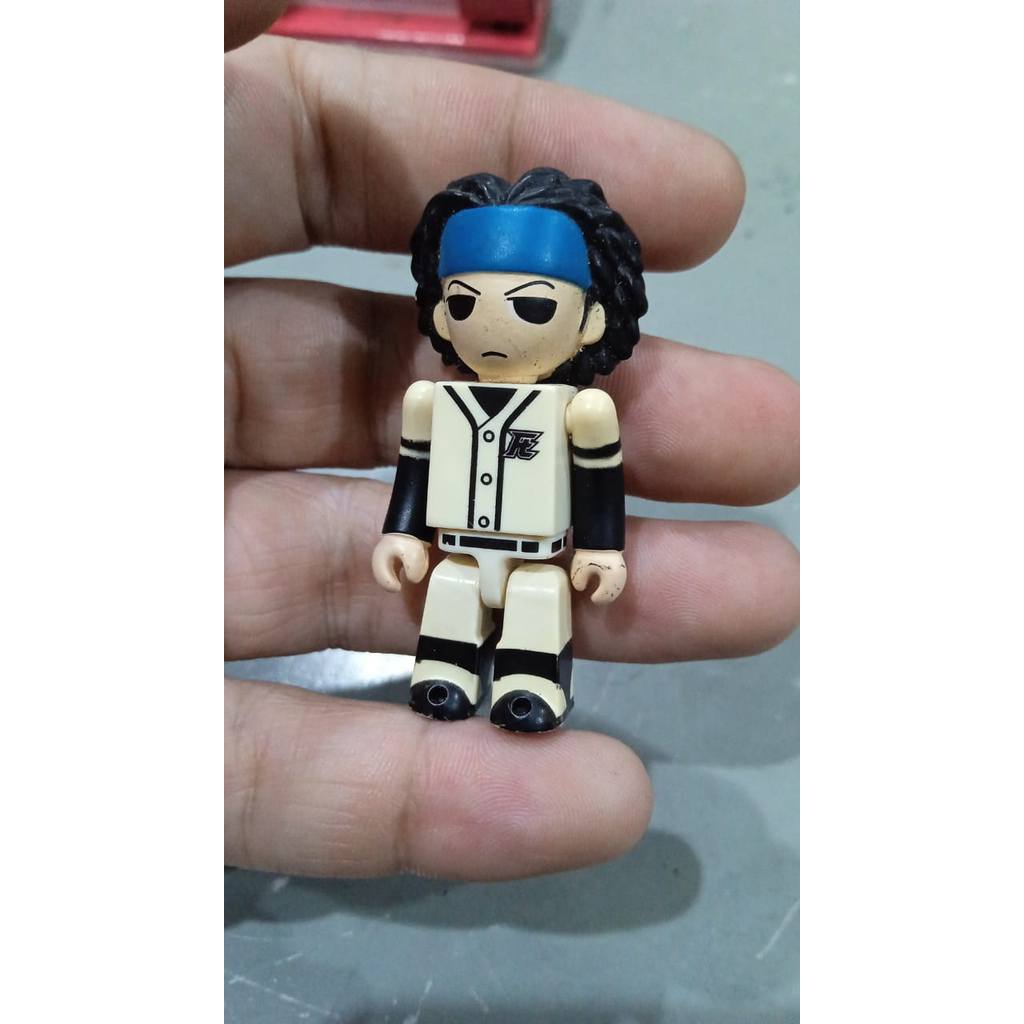mini figure anime kondisi bekas