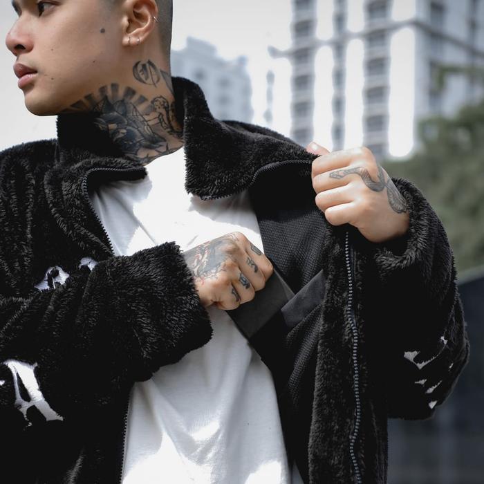 JAKET PRIA KOREA STYLE KEKINIAN SALVIO HEXIA JAKET PRIA SHERPA TEBAL PREMIUM BULU HITAM PUTIH