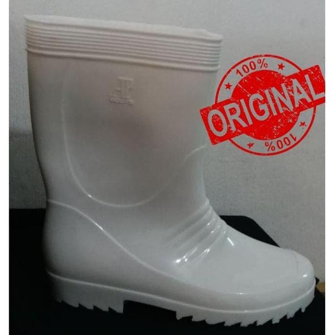 Sepatu Boots AP Putih Pendek