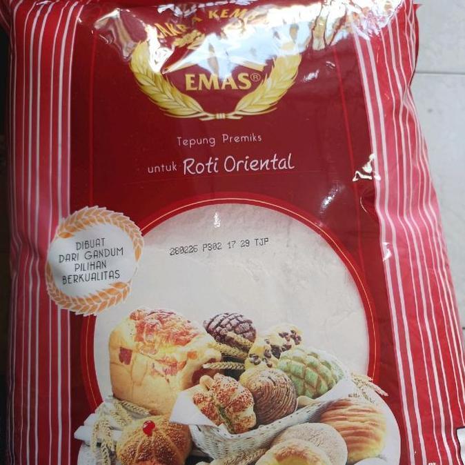 TEPUNG TERIGU CAKRA KEMBAR EMAS ROTI ORIENTAL 5 KG TEPUNG TERIGU CAKRA KEMBAR EMAS ROTI PAO 5 KG