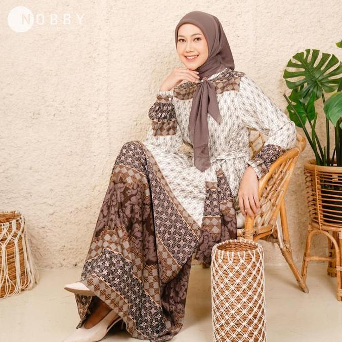 Nobby Inaranti Dress Gamis Muslim Formal Wanita Bahan Woolpeach Uiltimate Motif Monogram