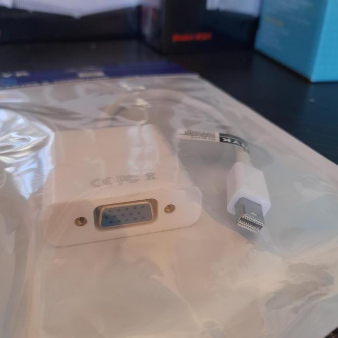 thunderbolt to vga converter nyk